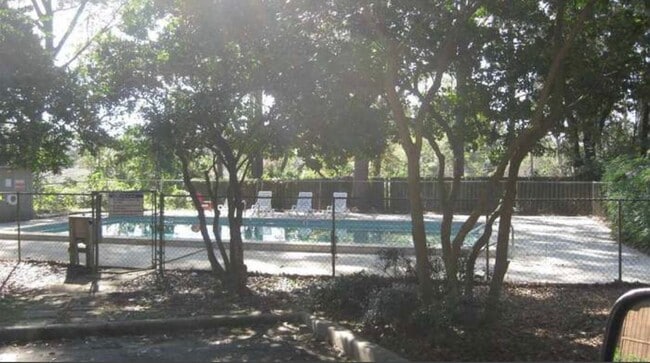 Building Photo - 2285 Green Timbers Trl
