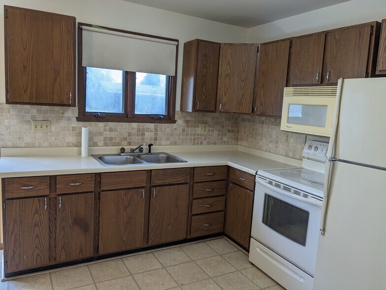 Building Photo - 1777 New St