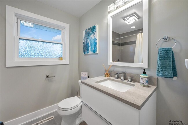 Building Photo - 3008 Blarney Stone Ln