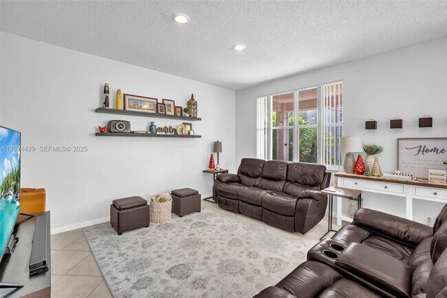 Building Photo - 1058 Tupelo Way