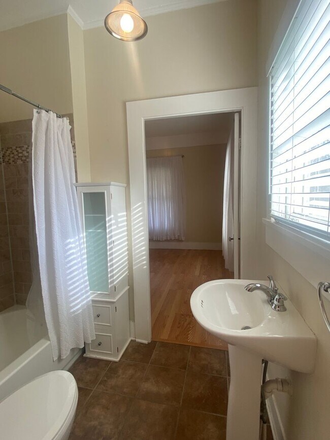 Building Photo - CUTE HOME IN CENTRAL BELTON
