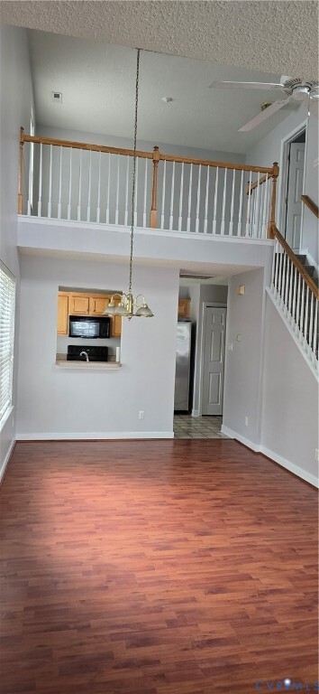 Building Photo - 4718 Twin Hickory Lake Dr
