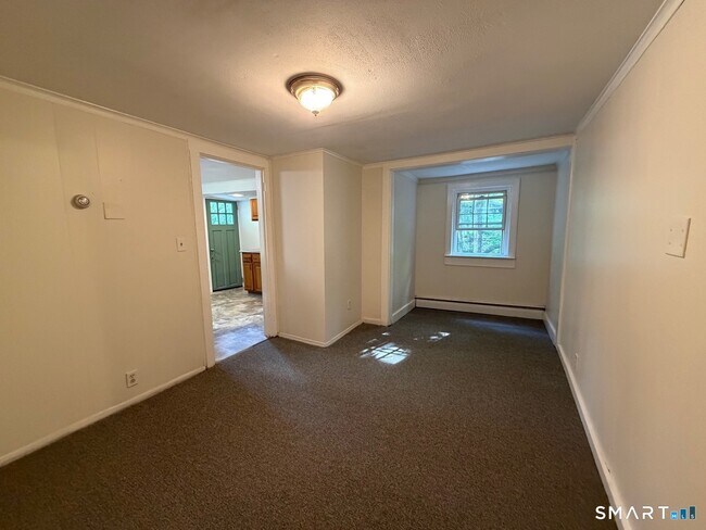 Building Photo - 1774 Middletown Ave