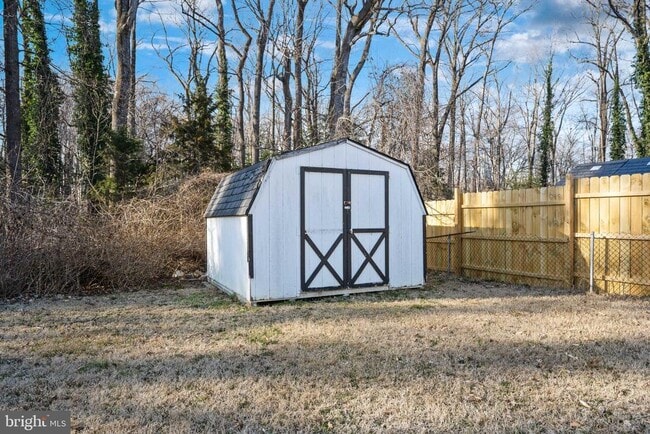 Building Photo - 7709 Ravine Dr