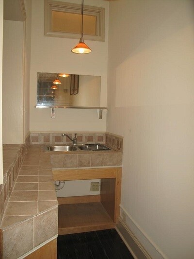kitchen - 408 Mowbray Arch