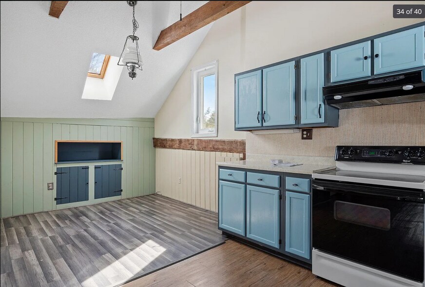 Building Photo - 142 NH Route 25