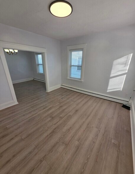 Building Photo - 267 New York Ave