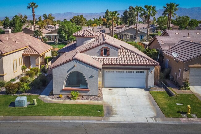 Primary Photo - 82664 Heston Dr
