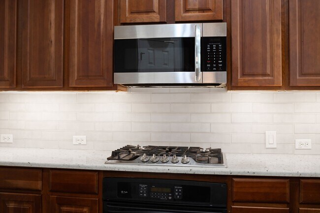 Building Photo - 6703 Forsythe Ln
