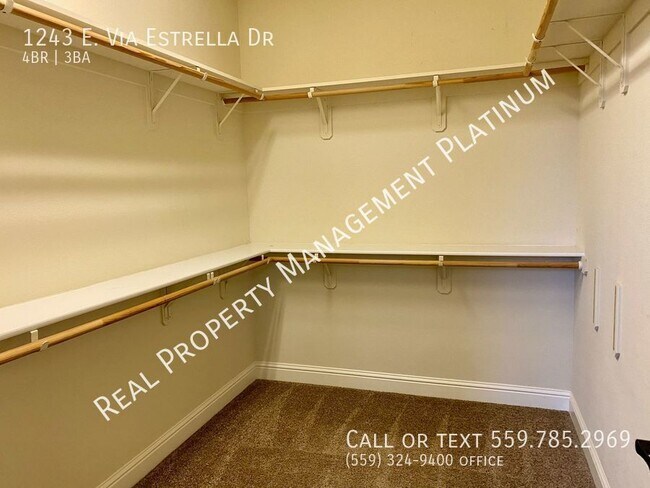 Building Photo - 1243 E Via Estrella Dr