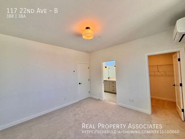 Building Photo - 117 22nd Ave