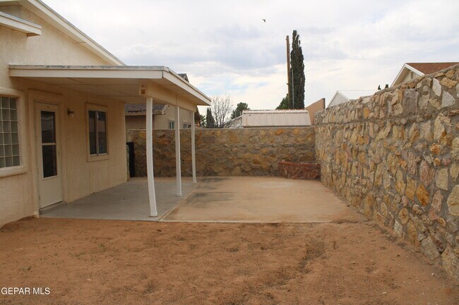 Building Photo - 11613 Sandy Plateau Cir