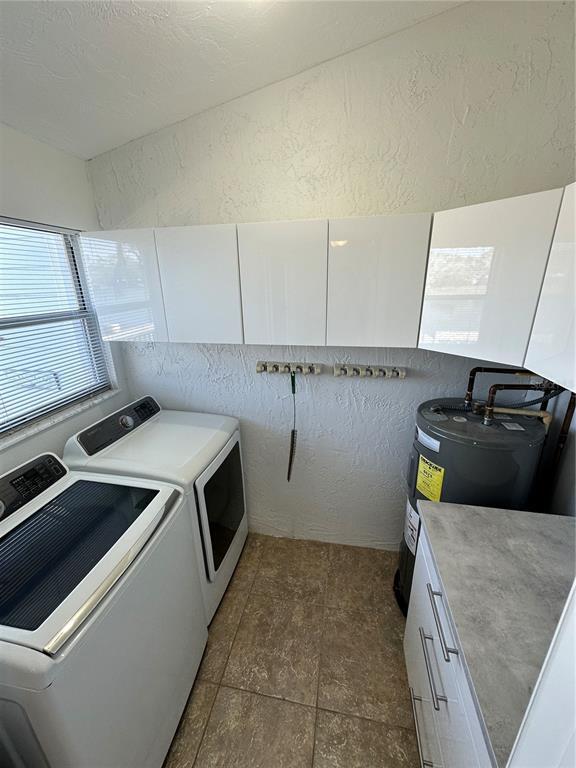 Building Photo - 864 Waterside Ln