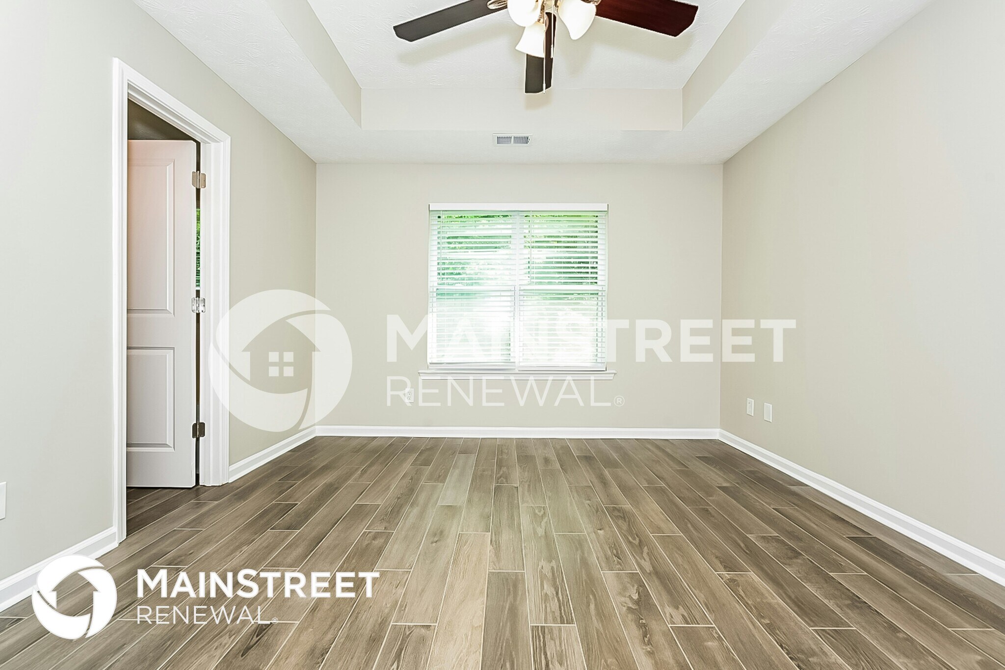 Building Photo - 350 Summer Hill Cir