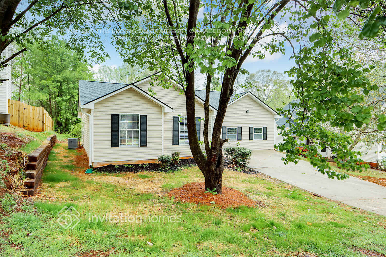 Building Photo - 2118 Sugar Creek Cl