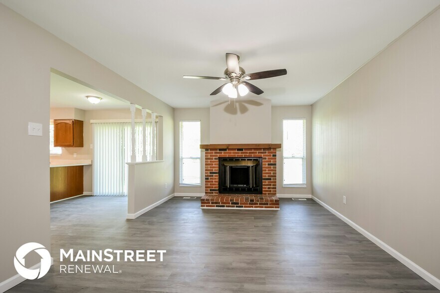 Building Photo - 3748 Riviere Marne Ct