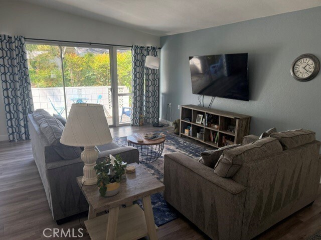 Building Photo - 416 Avenida Castilla
