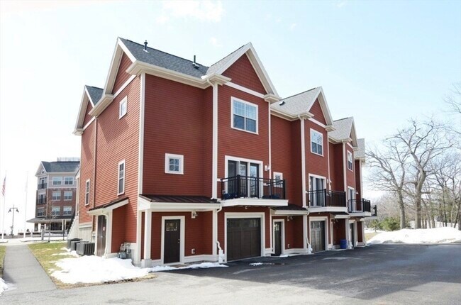 Building Photo - 2009 Symmes Cir