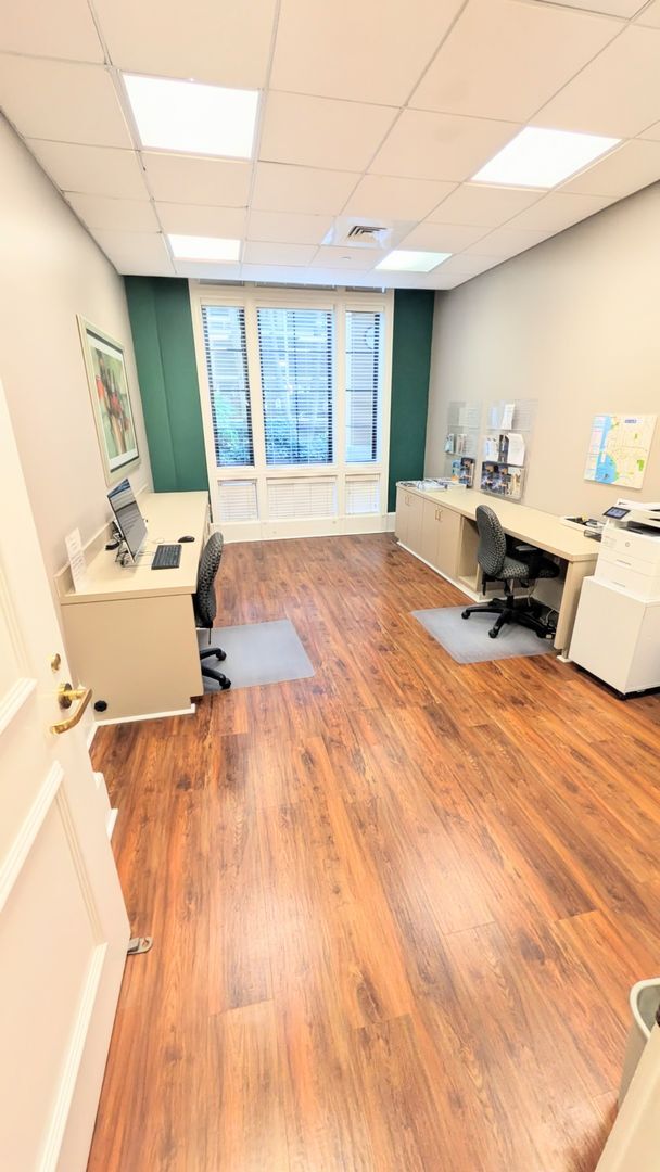 Building Photo - Annual (furniture Optional) furnished/Seasonal/short term 2 bedroom 2 bath In the Renaissance