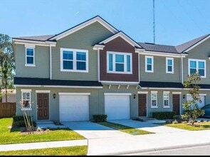 Building Photo - 126 Moultrie Village Ln