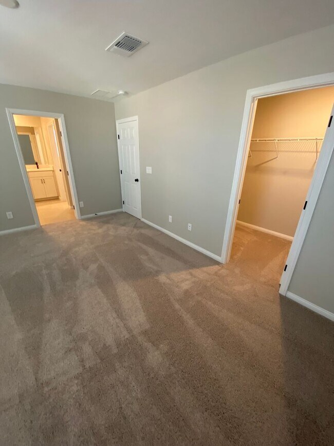 Building Photo - Americana Property Mgmt - 2022 built 4 bedrooms in prime South West Las Vegas