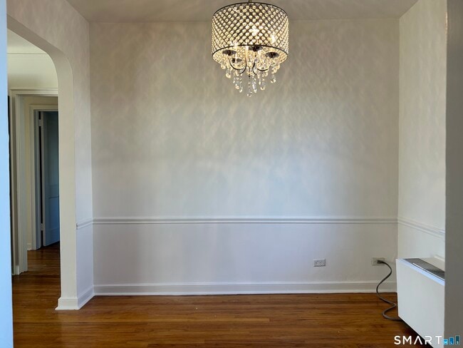 Building Photo - 118 Summer St