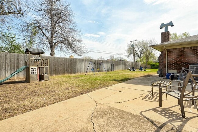 Building Photo - 3127 NW 69th St