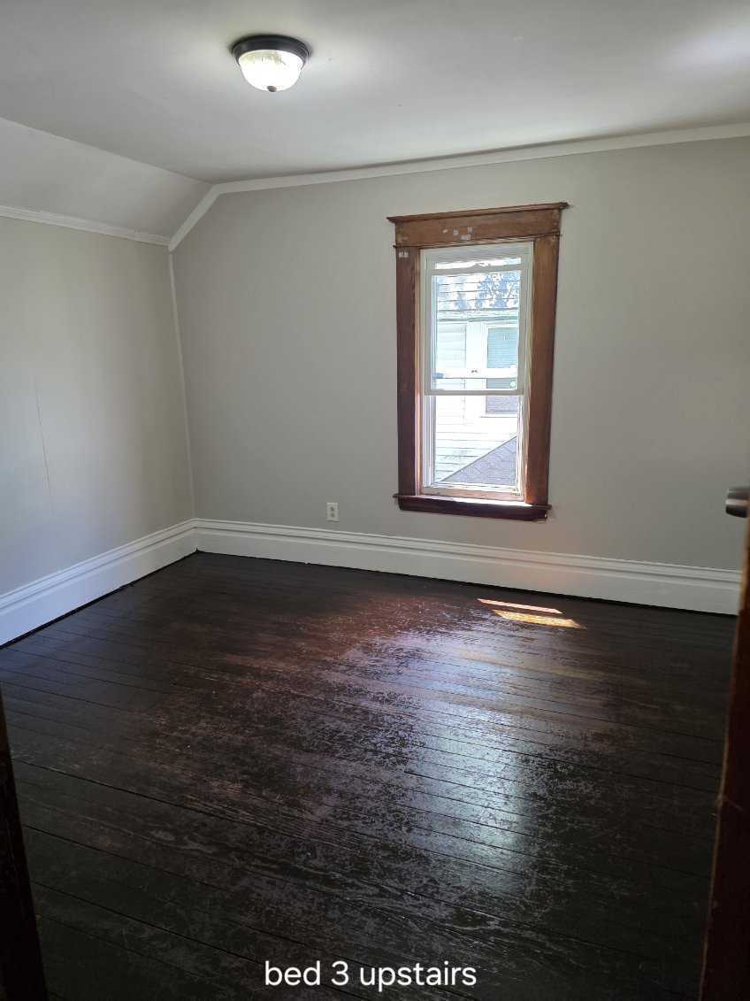 Building Photo - 913 Neumaier Ct