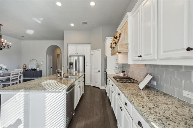 Building Photo - 6800 Barolo Dr