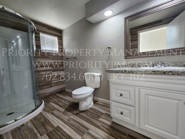 Building Photo - NEW! COMPLETELY REMODELED!  THIS GORGEOUS ...