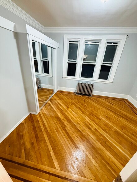 Building Photo - 15 Finlay Pl