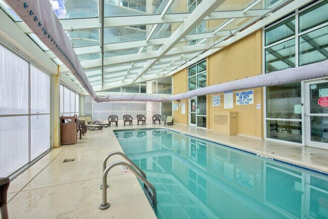 Building Photo - 1321 S Ocean Blvd