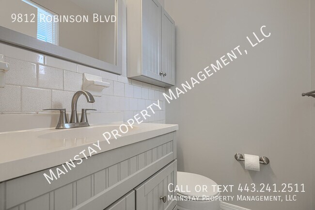 Building Photo - 9812 Robinson Blvd