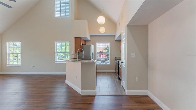 Building Photo - 10568 Windsor Lake Ct