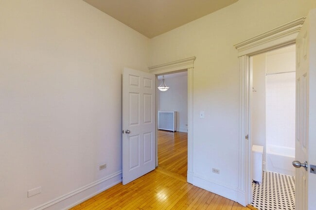 Floorplan - 5533 S. Blackstone