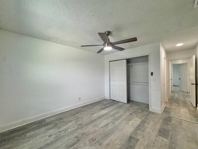 Building Photo - 5102 Lawnton Ct