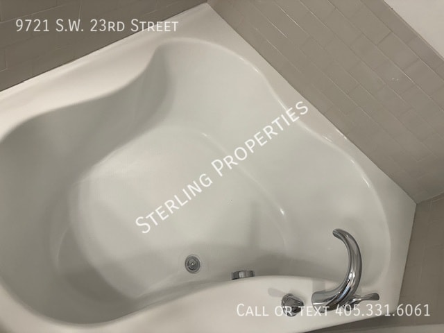 Building Photo - 9721 SW 23rd St