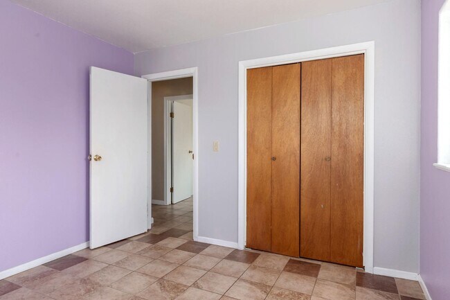 Building Photo - 14853 Burger Ln