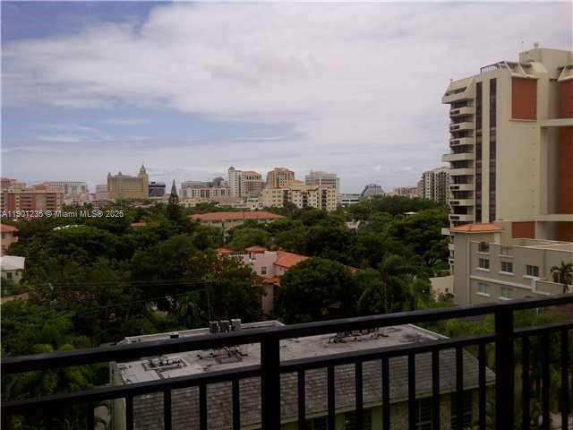 Building Photo - 888 Douglas Rd