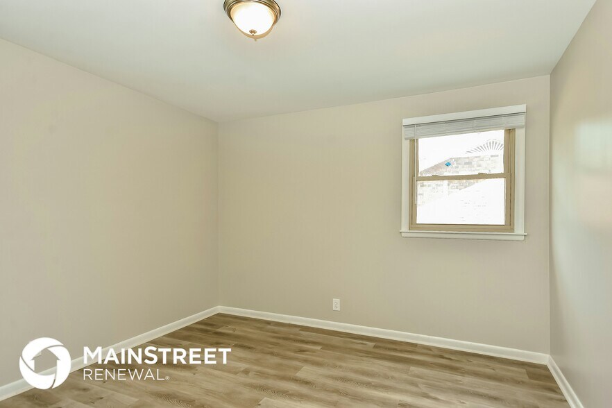 Building Photo - 110 Louann Ln