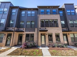 Building Photo - 4010 Citra Ln