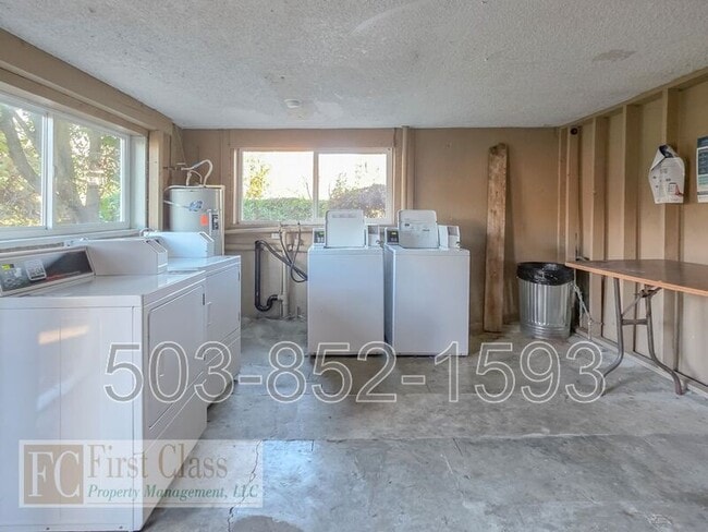 Building Photo - 10056 SW Garrett St