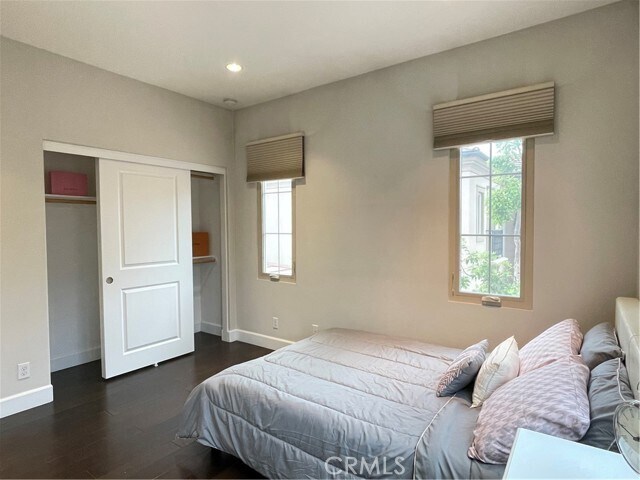 Building Photo - 56 Purple Jasmine