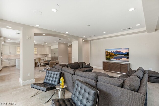 Building Photo - 9101 Alta Dr