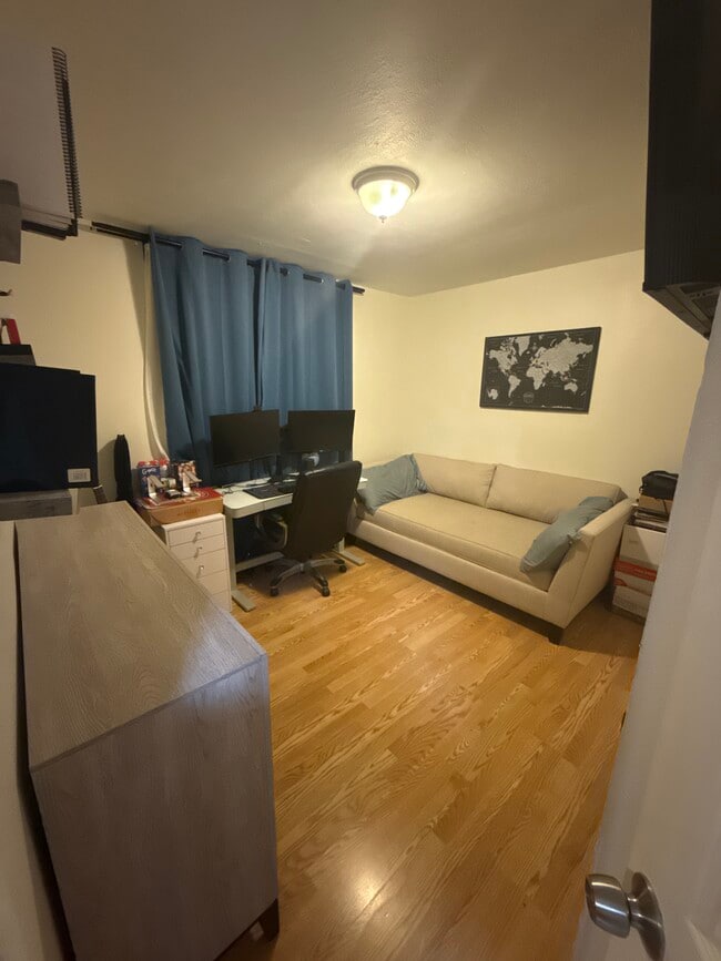 Building Photo - 7324 Milton Ave