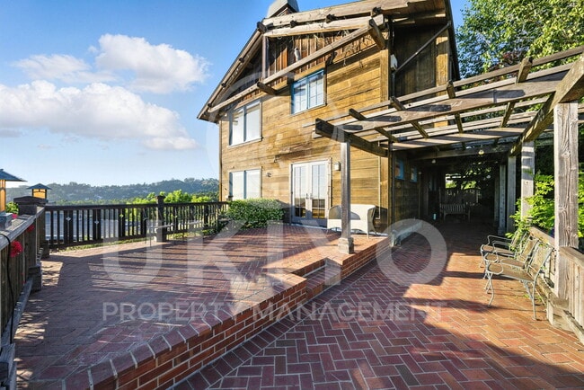 Building Photo - 6538 Gwin Rd