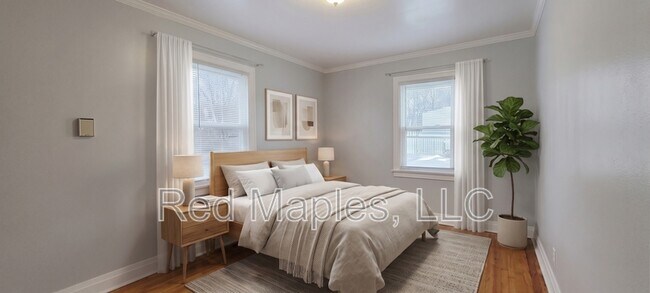 Building Photo - 1022 Northdale Ave