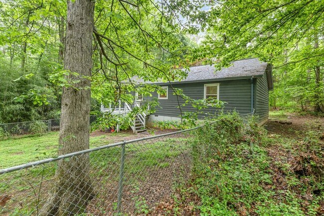 Building Photo - 12401 Wilderness Park Dr