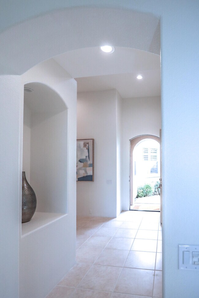 Building Photo - 48295 Casita Dr