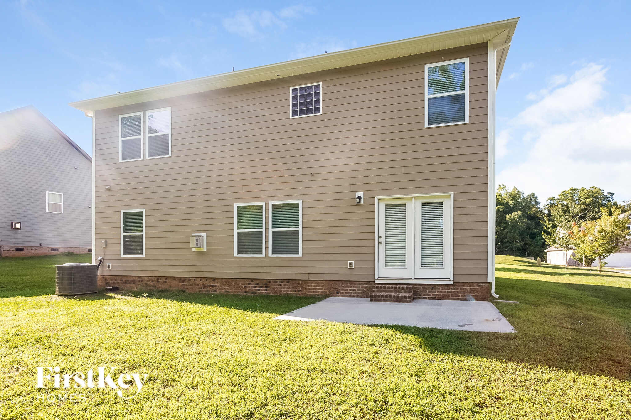 Building Photo - 4018 Martele Dr